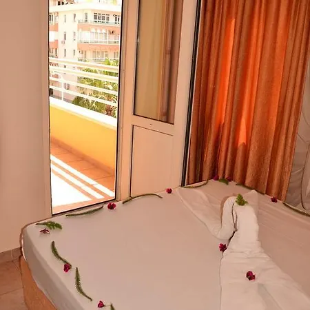 Dreams Aparthotel