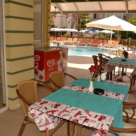 Dreams Aparthotel